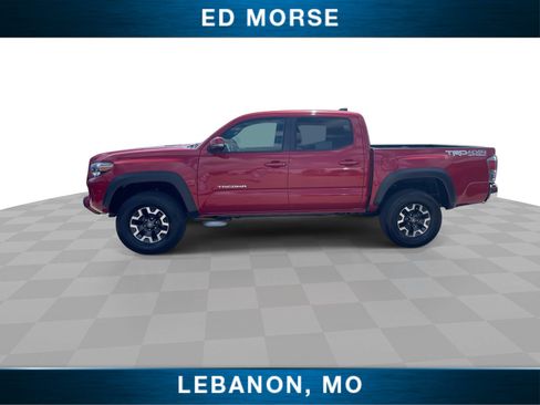 Used 2022 Toyota Tacoma TRD Off-Road AWD/4WD image 5