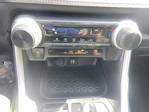 Used 2023 Toyota RAV4 LE FWD image 24