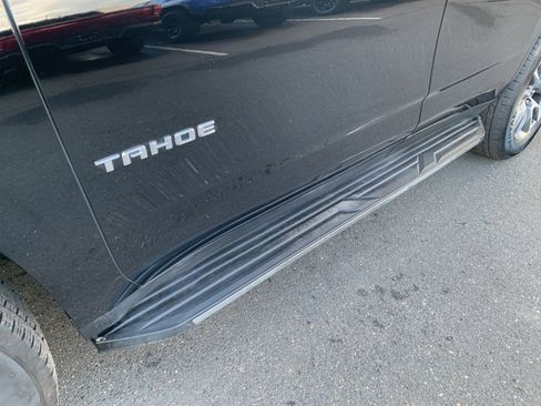 Used 2023 Chevrolet Tahoe LT w/ LT Signature Package image 10