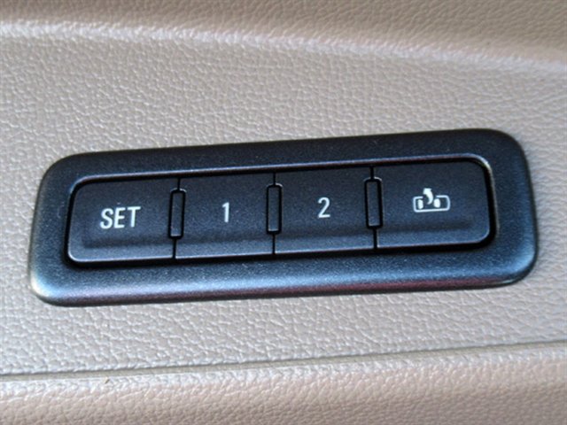 Used 2016 Chevrolet Suburban LTZ AWD/4WD image 33