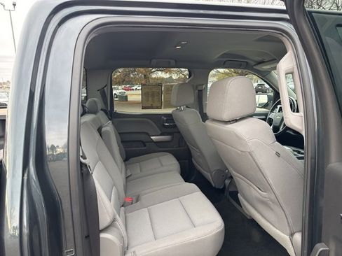 Used 2018 Chevrolet Silverado 1500 LT w/ All Star Edition image 12