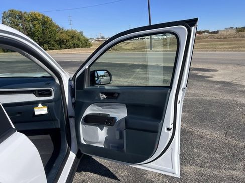 New 2025 Ford Maverick XLT w/ XLT Luxury Package image 20