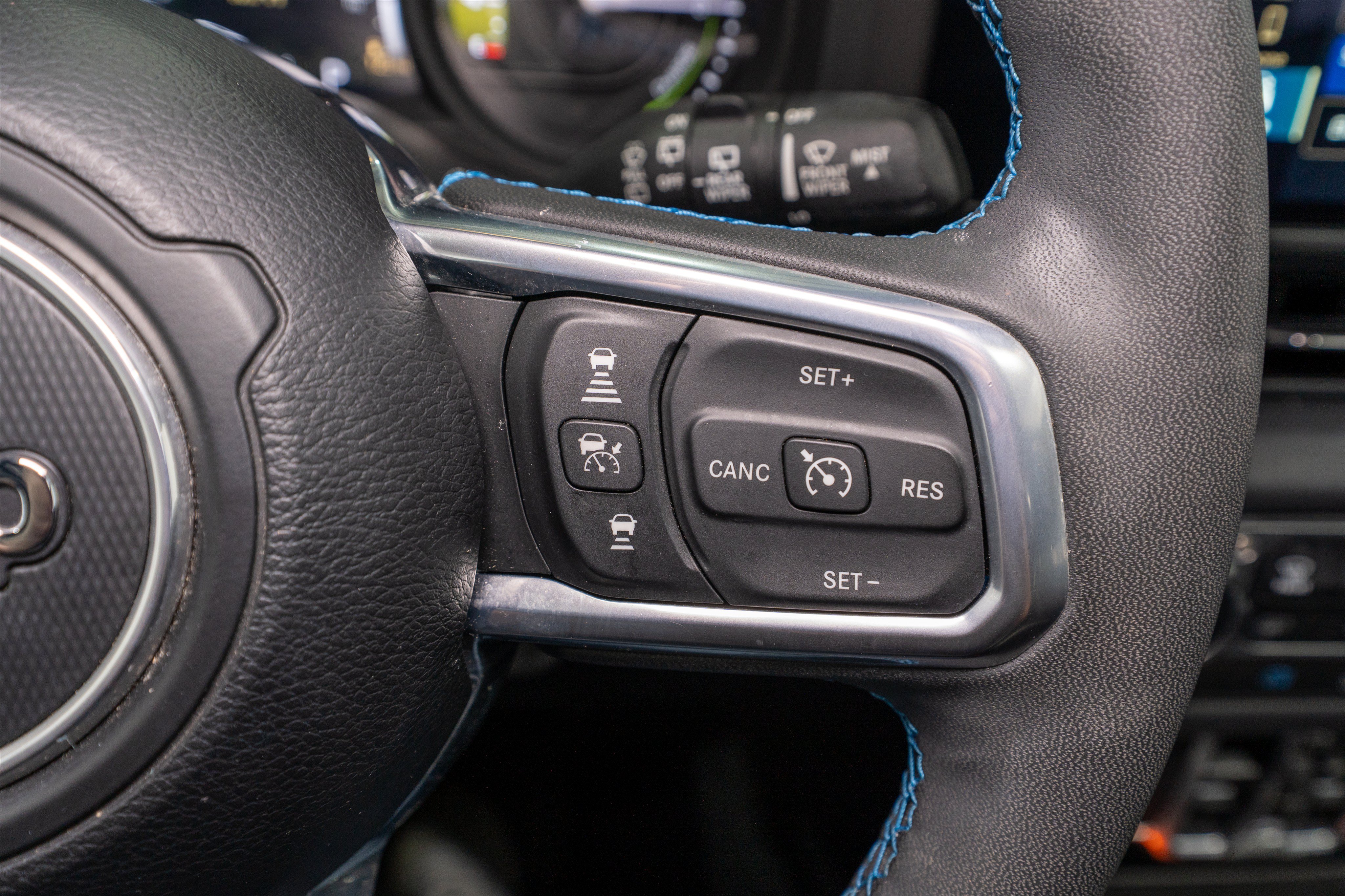 Used 2024 Jeep Wrangler High Altitude AWD/4WD image 28
