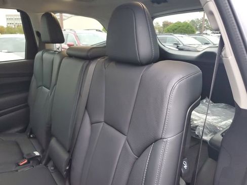 Certified 2025 Subaru Ascent Limited w/ Popular Package #1 image 14