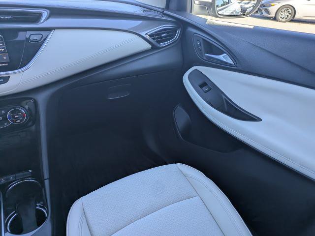 Certified 2021 Buick Encore GX Select w/ Advanced Technology Package FWD image 17