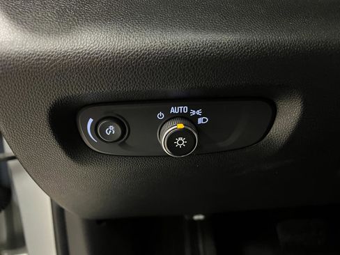 Used 2019 Chevrolet Traverse LS image 31