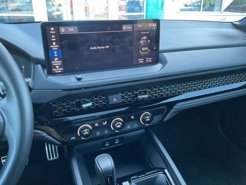 Used 2023 Honda Accord Sport image 14