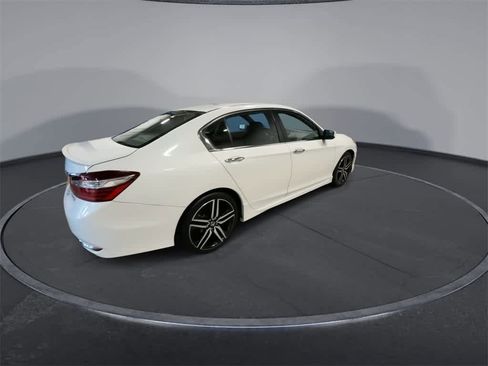 Used 2017 Honda Accord Sport Special Edition image 8