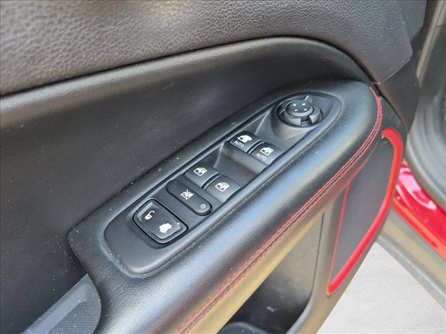 Used 2018 Jeep Compass Trailhawk w/ Navigation Group AWD/4WD image 12