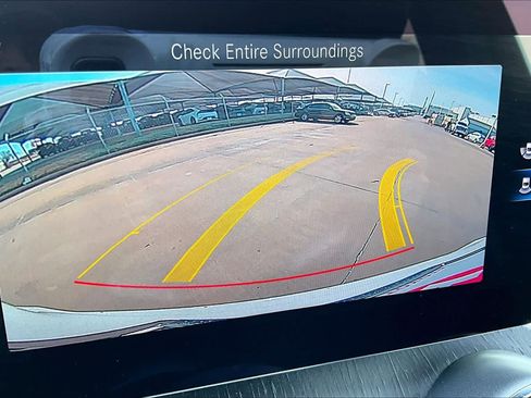 Used 2020 Mercedes-Benz GLC 300 4MATIC image 24