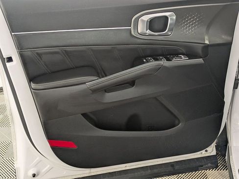 Used 2022 Kia Sorento SX image 14