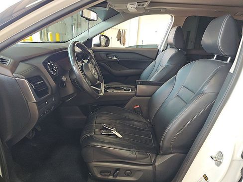 Used 2023 Nissan Rogue SL w/ SL Premium Package AWD/4WD image 11