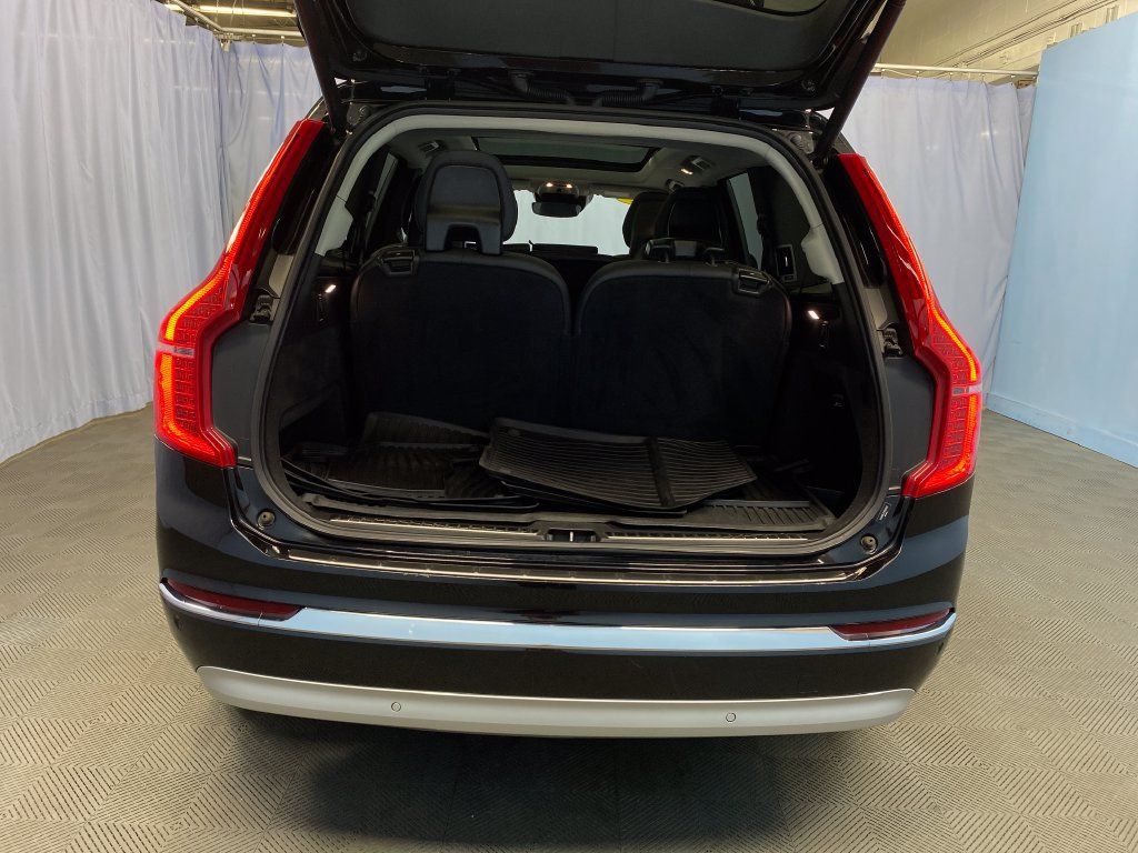 Used 2022 Volvo XC90 T8 Inscription Expression w/ Advanced Package AWD/4WD image 31