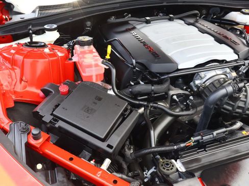 Used 2023 Chevrolet Camaro SS RWD image 21