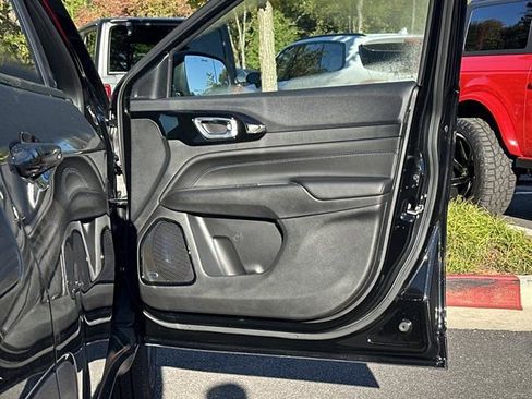 New 2026 Jeep Compass Latitude image 14