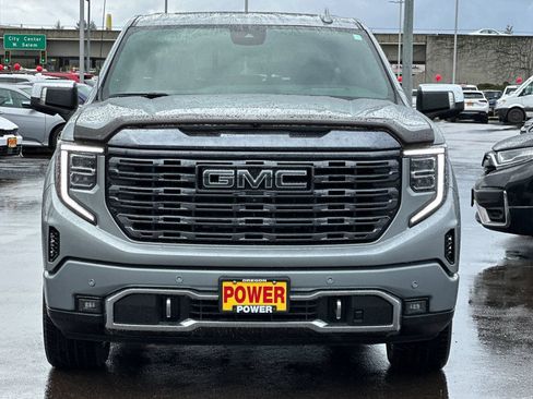 Used 2023 GMC Sierra 1500 Denali Ultimate image 9