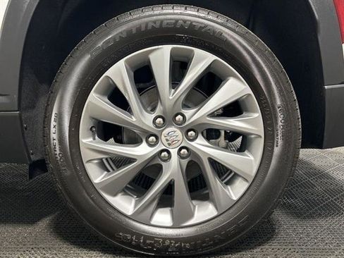 New 2026 Buick Enclave Preferred w/ LPO, Floor Liner Package image 36