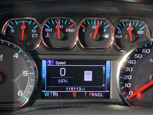 Used 2018 Chevrolet Silverado 1500 LT w/ Texas Edition RWD image 22