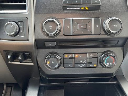 Used 2017 Ford F250 XLT w/ XLT Value Package image 11