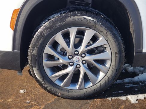 New 2026 Buick Envision Sport Touring image 14