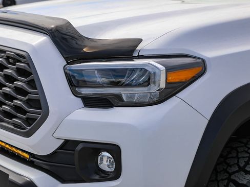 Used 2023 Toyota Tacoma TRD Off-Road AWD/4WD image 8