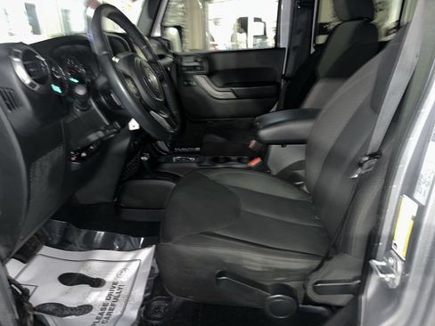 Used 2017 Jeep Wrangler Unlimited Sport w/ Quick Order Package 24S image 12