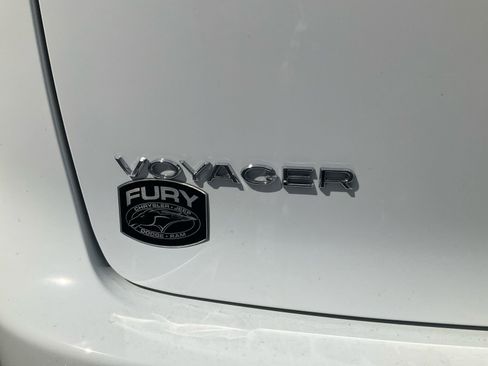 New 2026 Chrysler Voyager LX FWD image 29