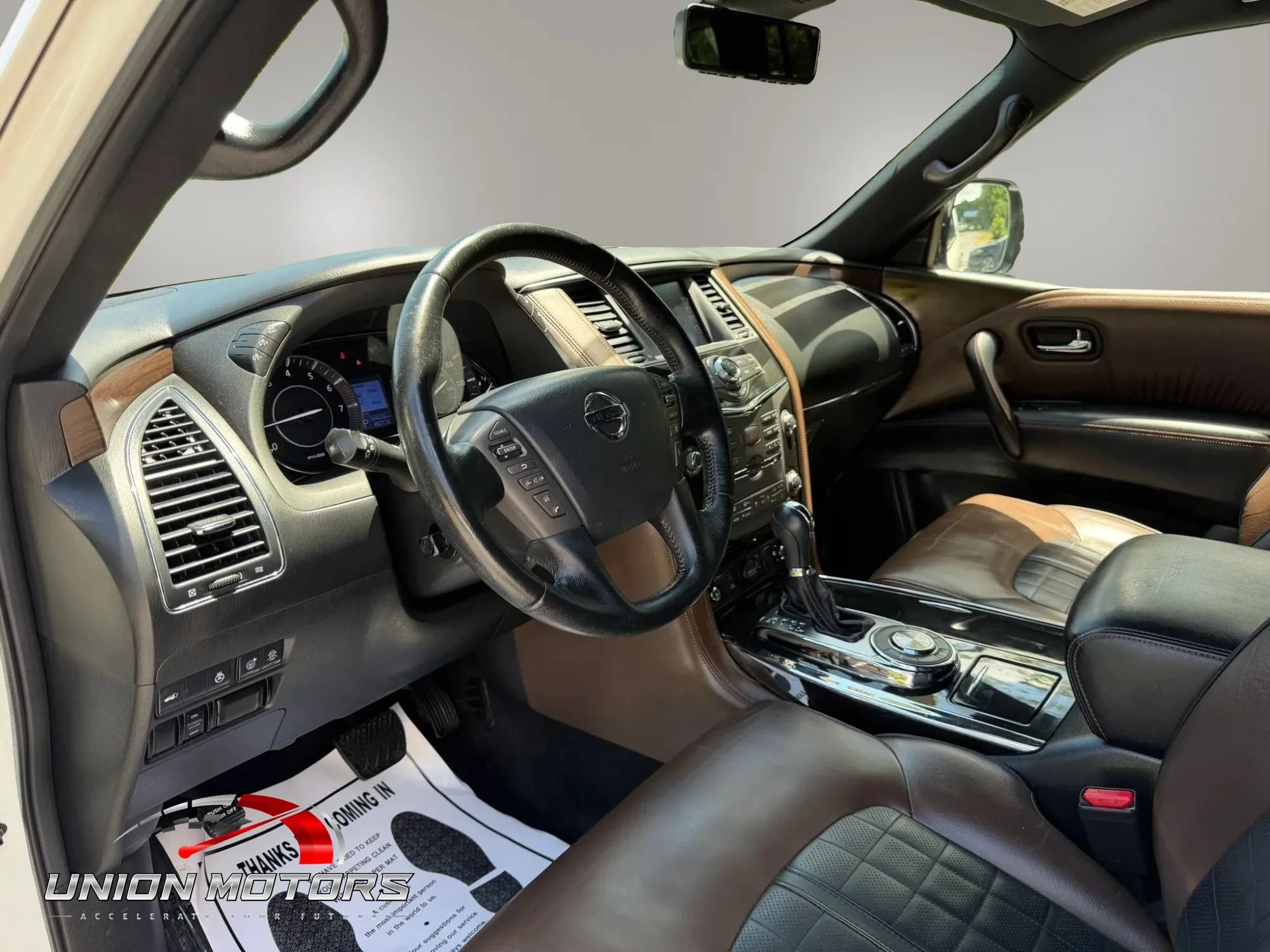 Used 2020 Nissan Armada Platinum w/ Platinum Reserve Package RWD image 15