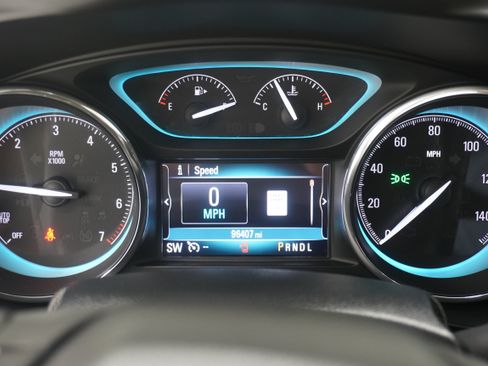 Used 2017 Buick Envision Essence FWD image 18
