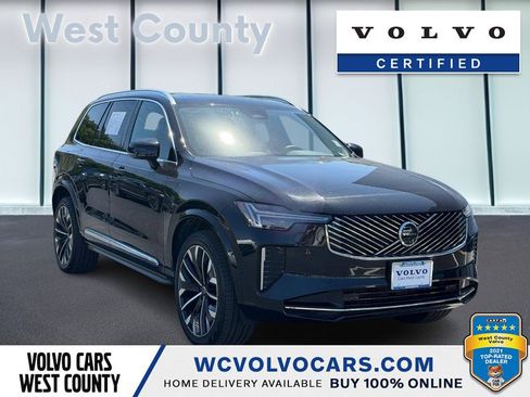 Certified 2025 Volvo XC90 B6 Plus AWD/4WD image 1