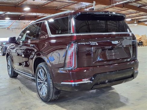 New 2026 Cadillac Escalade IQL Luxury image 10