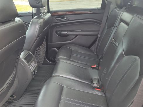 Used 2016 Cadillac SRX Luxury w/ Driver Awareness Package image 14