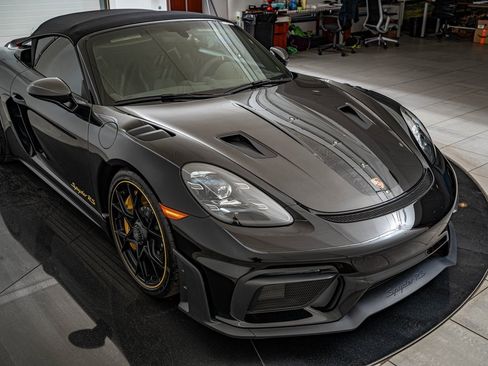 Certified 2025 Porsche 718 Boxster Spyder RS image 19