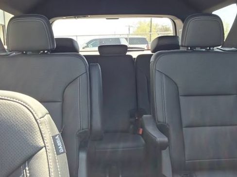 New 2026 Chevrolet Traverse LT w/ Sun and Wheel Package AWD/4WD image 26