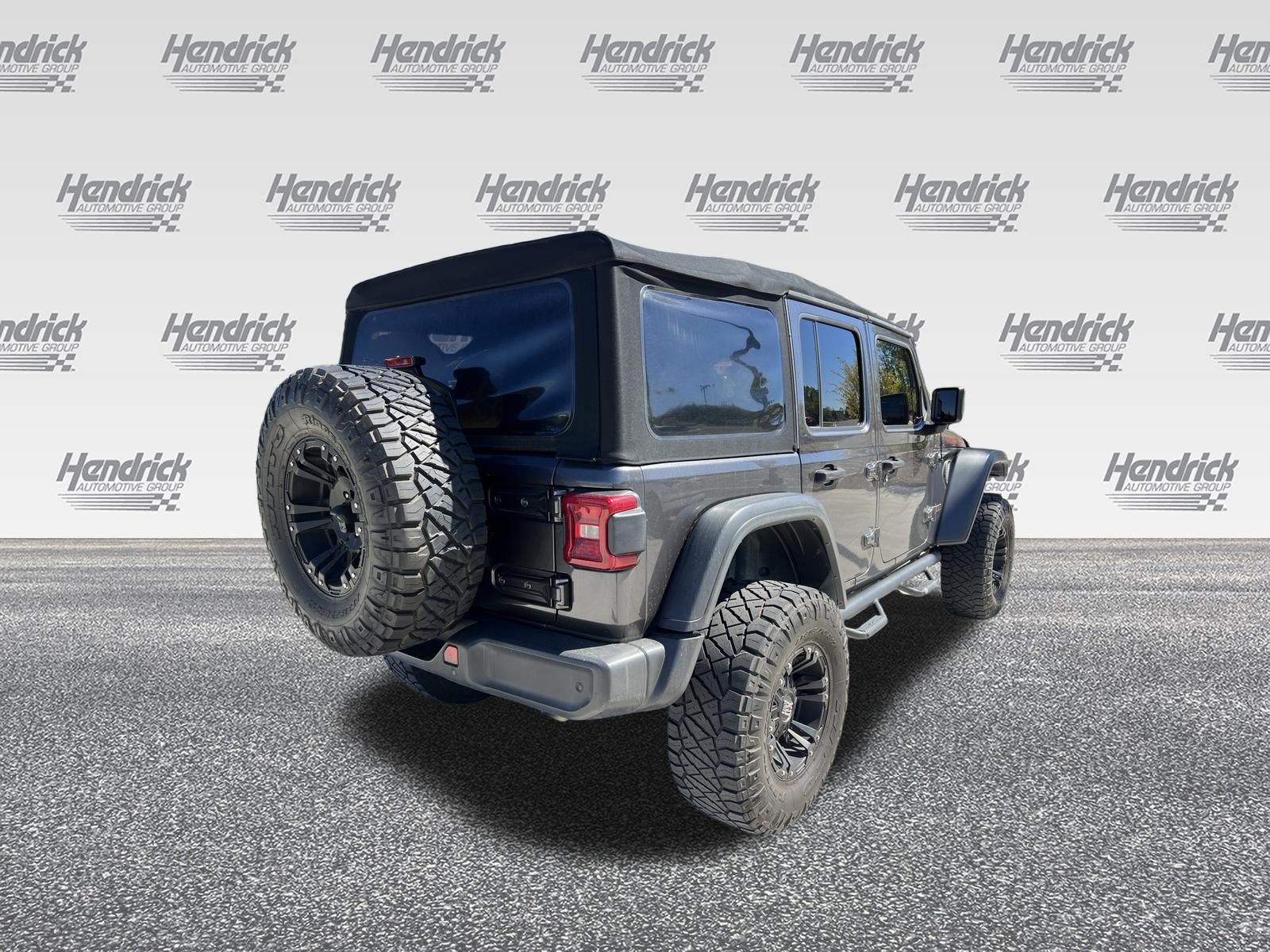 Used 2018 Jeep Wrangler Unlimited Rubicon AWD/4WD image 10