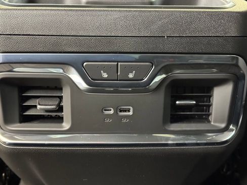 New 2026 GMC Sierra 3500 Denali w/ Technology Package AWD/4WD image 19