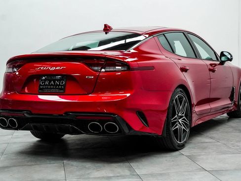 Used 2023 Kia Stinger GT2 RWD image 12