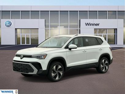 New 2026 Volkswagen Taos SE