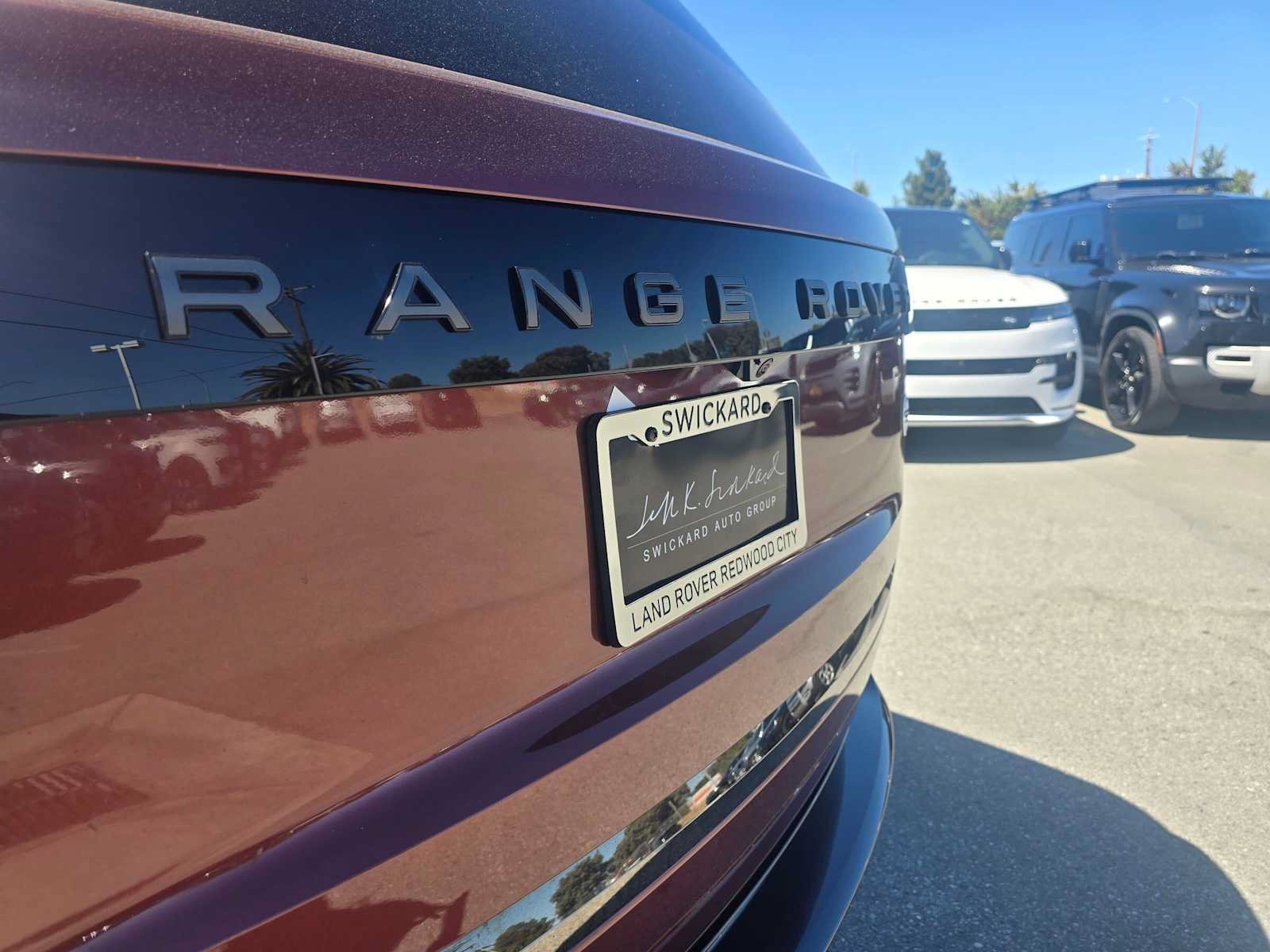 New 2026 Land Rover Range Rover SV AWD/4WD image 13