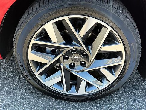 Used 2023 Hyundai Santa Fe Calligraphy FWD image 10