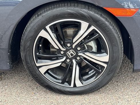 Used 2016 Honda Civic Touring image 8