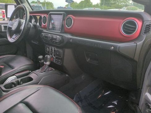 Used 2020 Jeep Wrangler Unlimited Rubicon AWD/4WD image 35
