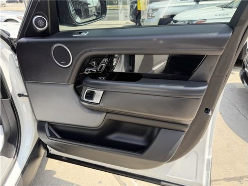 Used 2018 Land Rover Range Rover HSE AWD/4WD image 37