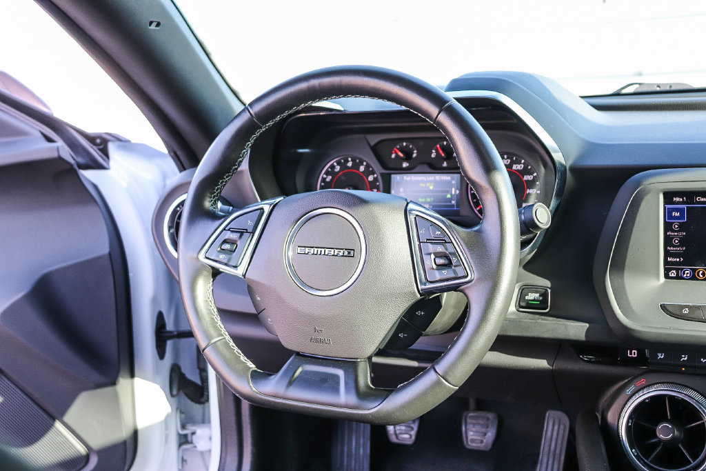 Used 2024 Chevrolet Camaro LT RWD image 17