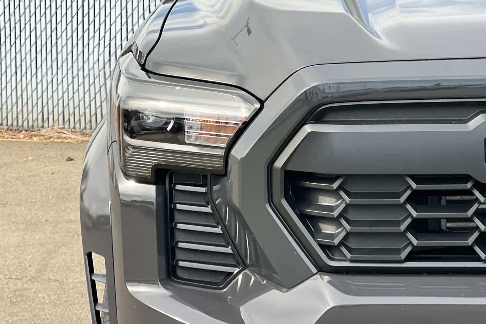 Certified 2025 Toyota Tacoma TRD Sport w/ TRD Sport Premium Package AWD/4WD image 17