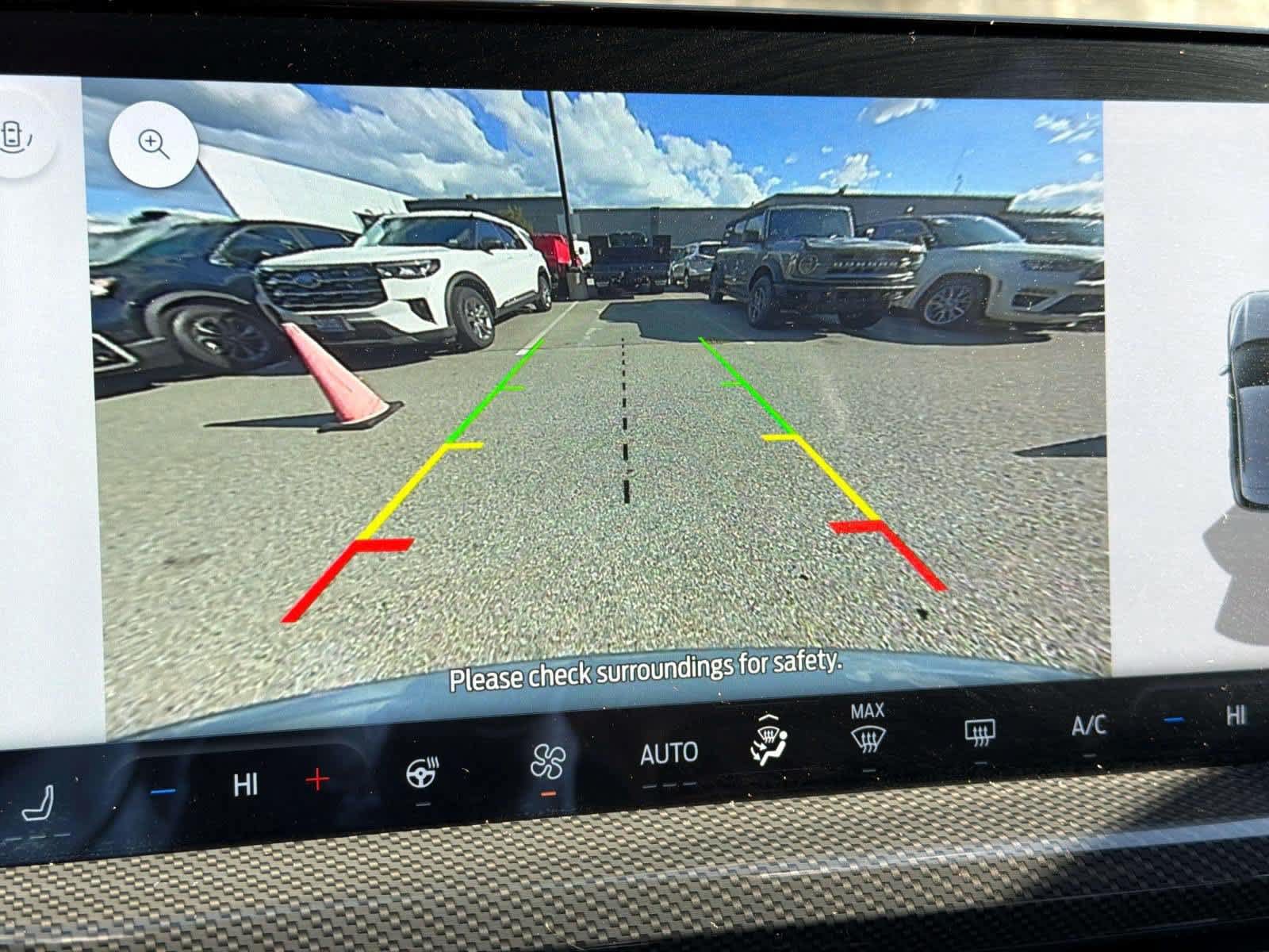 Used 2024 Ford Escape ST-Line w/ Tech Pack #1 FWD image 14