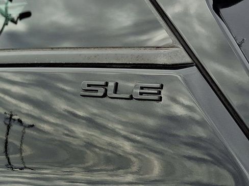 Used 2020 GMC Terrain SLE w/ Driver Convenience Package FWD image 35