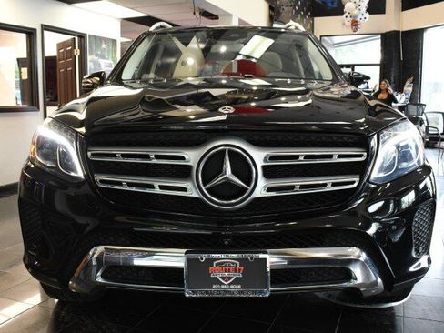 Used 2019 Mercedes-Benz GLS 450 4MATIC w/ Premium 1 Package image 2