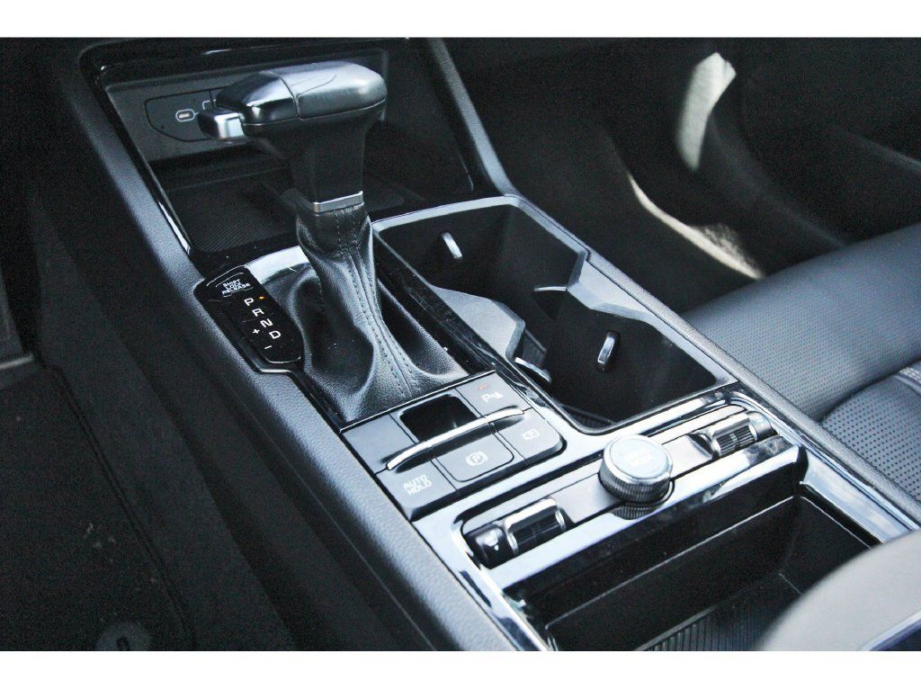 Used 2025 Kia K5 GT-Line w/ GT-Line Premium Package FWD image 31