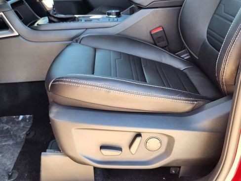 New 2025 Ford Ranger Lariat w/ FX4 Off-Road Package image 25